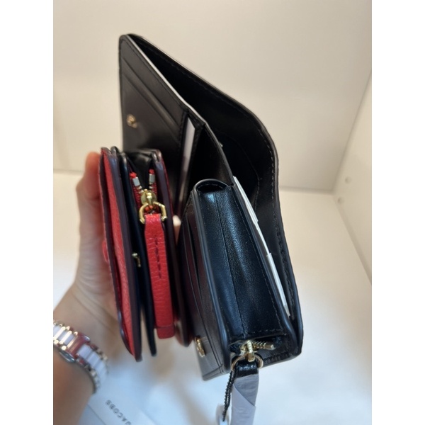 กระเป๋าสตางค์-marc-jacobs-marc-jacobs-mini-empire-city-m0014215-compact-leather-wallet