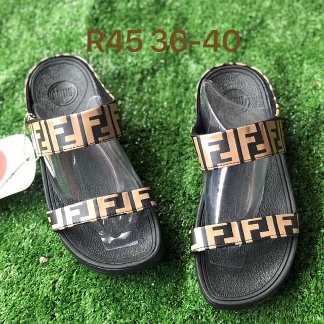 รองเท้า-fitflop-ใหม่