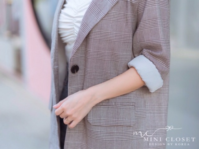 เสื้อสูท-เสื้อสูททำงาน-เบเซอร์ทรงสวย-สูทลายสก็อต-minicloset