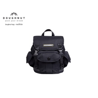 DOUGHNUT BAG : LIGHTHOUSE PIONEER COLLECTION : BLACK เป้ สะพายข้าง (รหัสสินค้า 06827)