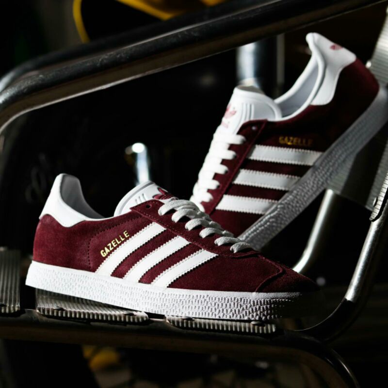 รองเท้าผ้าใบ-adidas-gazelle-maroon-สําหรับผู้ชายสีขาว