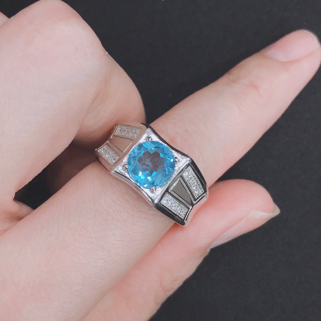 แหวนพลอย-สวิสบลูโทพาส-swiss-blue-topaz-สีฟ้าสดรุ่น-rm-sbt02rd