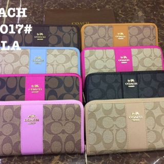 COACH
กระเป๋าสตางค์ทรงยาวซิปรอบ  ขนาด 7.5