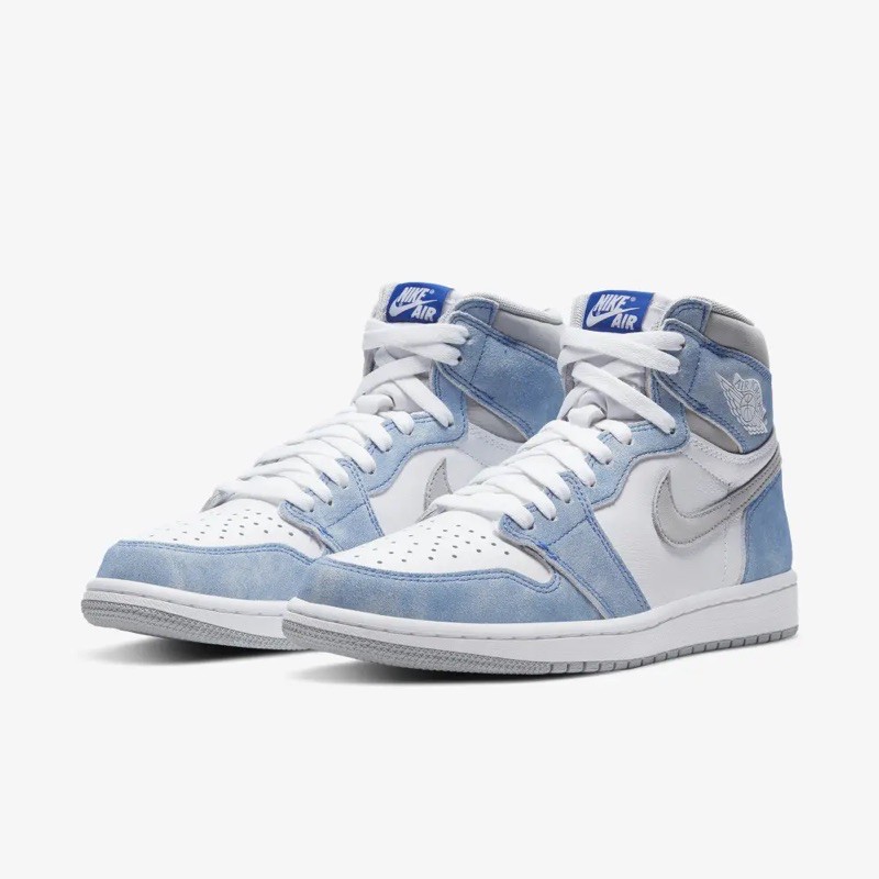 nike-air-jordan-1-high-og-hyper-royal