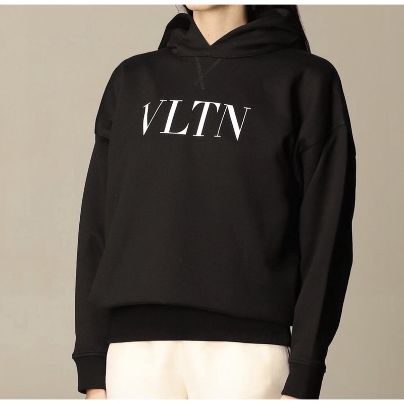 เสื้อ-valentino-women-hoodie-sale-ราคสพิเศษ