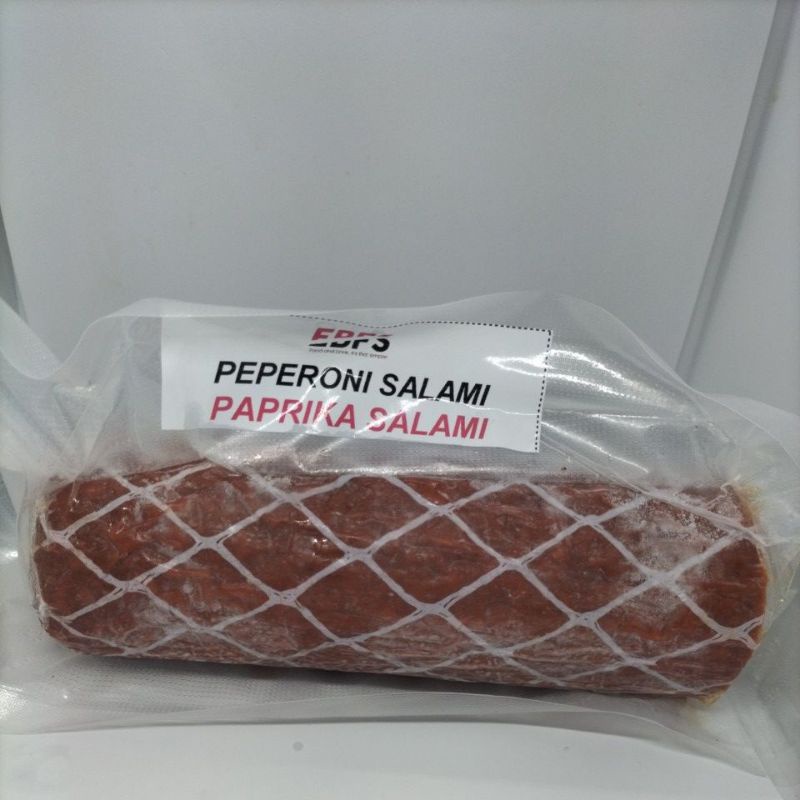 ภาพหน้าปกสินค้าTGM Pepperoni Salami 1/2 Kg (1 piece) / 500 gram vacuum sealed