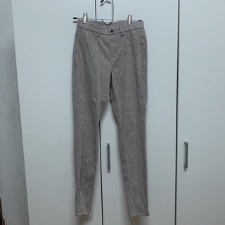 used - Uniqloกางเกงผ้ายืดมาก ใส่สบาย sizeM