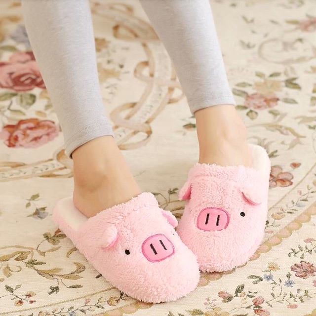 พร้อมส่ง-รองเท้าสลิปเปอร์-รองเท้าใส่ในบ้าน-slippers-หมูน้อย-หมูชมพู-ราคาถูกมาก