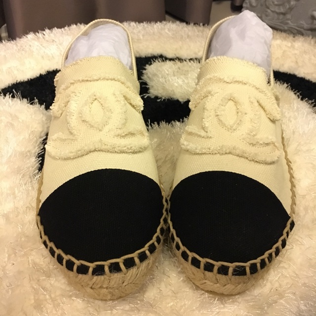 รองเท้า-พร้อมส่ง-ลดราคาพิเศษ-chanel-espadrilles