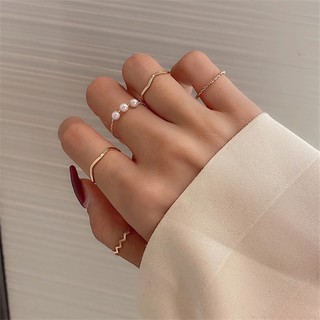 ภาพหน้าปกสินค้าส่งจากไทย🇹🇭 แหวนแฟชั่นเซ็ต 5 วง✨💫แหวนแฟชั่นเกาหลี แหวนแฟชั่นผู้หญิง 🥰 ที่เกี่ยวข้อง