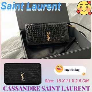 แซงต์โลรองต์  Saint Laurent  ysl  CASSANDRE SAINT LAURENT กระเป๋าสายหนังเรียบ