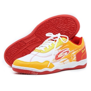 สินค้า GIGA รองเท้ากีฬาออกกำลังกาย รองเท้าฟุตซอล รุ่น Fast Dash สีขาวส้ม