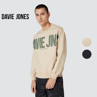 DAVIE JONES เสื้อสเวตเตอร์ ทรง Relaxed Fit พิมพ์ลาย สีครีม สีเทา Logo Print Relaxed Fit  Sweater in cream grey SW0021CR GY