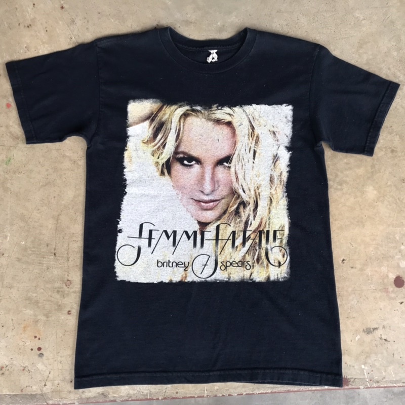 เสื้อยืดสตาร์ยุโรปและอเมริกาvtg-t-shir-เสื้อวง-britney-spears-ft-nicki-minaj-femme-fatale-2011-made-in-mexico-sz-s-100