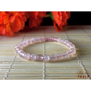 Rose Quartz หินโรสควอตซ์​ ขนาด6มม. สร้อยข้อมือหินแท้ by maleeshop