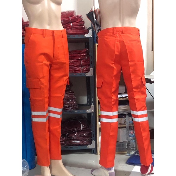 ภาพหน้าปกสินค้ากางเกงกู้ชีพกู้ภัย กางเกงช่างติดแถบสะท้อนแสง สีส้ม ผ้าลีวาย