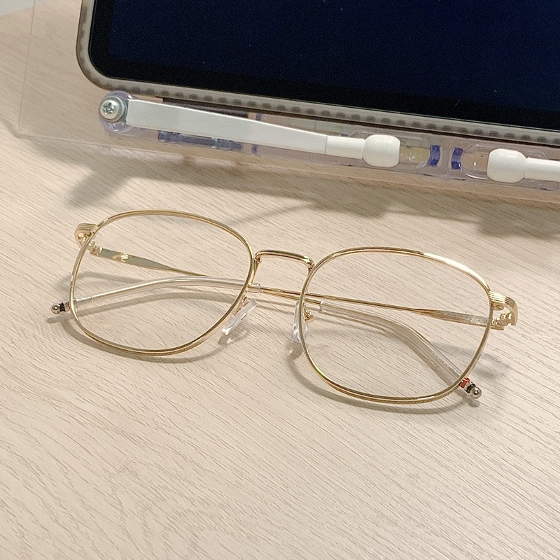 ราคาและรีวิวTopglasses Gold  New Color By eyebstyle แว่นตากรองแสงสีฟ้า  ️