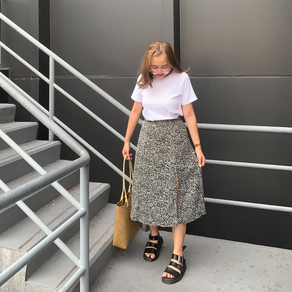 PHOPHO SKIRT I กระโปรงทรงเอผ่าหน้าสายฝอพิมพ์ลาย มีซับทั้งตัว | Shopee ...