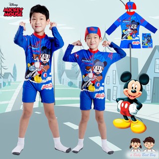 ชุดว่ายน้ำเด็กผู้ชาย MICKEY MOUSE บอดี้สูทเสื้อแขนยาวกางเกงขาสั้น มาพร้อมหมวกว่ายน้ำและถุงผ้า