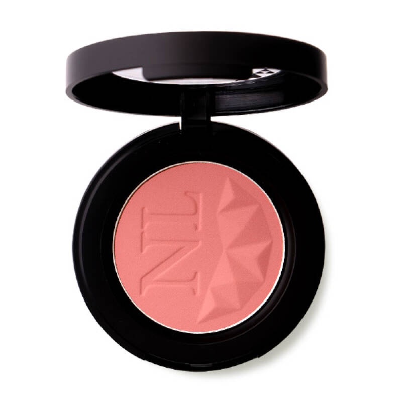 nario-llarias-fascinating-me-adorable-blusher-3-9g