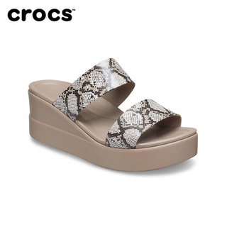 Crocs รองเท้าแตะและรองเท้าแตะผู้หญิงแพลตฟอร์มใหม่