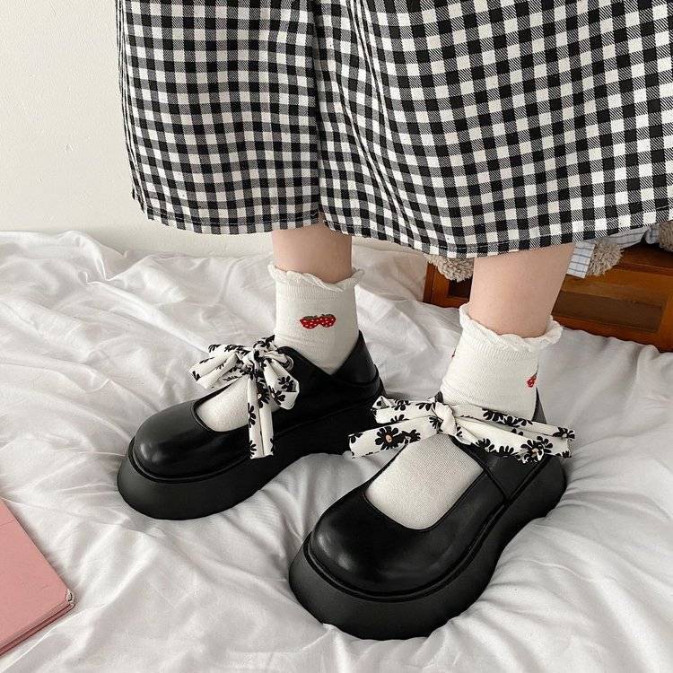 รองเท้าหนังเล็กหญิงเกาหลีรุ่นป่า-2021-ใหม่รองเท้าส้นใหญ่น่ารักญี่ปุ่นย้อนยุคก้นหนาแมรี่เจน