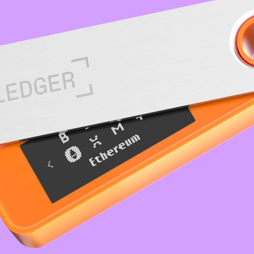 ภาพสินค้าLedger Nano S Plus BTC Orange สีส้ม Hardware Wallet ตัวแทนจำหน่ายอย่างเป็นทางการในประเทศไทย Thailand Official Reseller จากร้าน cryptomall บน Shopee ภาพที่ 4