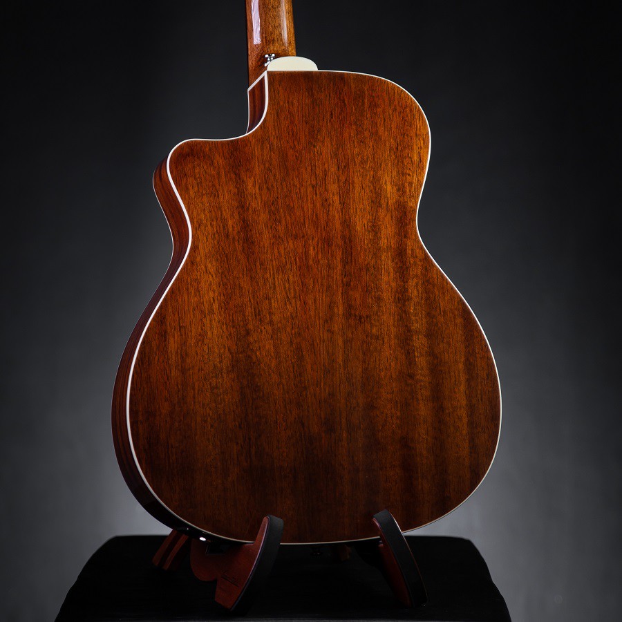 guild-om-140ce-กีตาร์โปร่งไฟฟ้า-กีตาร์มือซ้าย-สเปค-all-solid-sitka-spruce-mahogany-i-พร้อมกระเป๋า