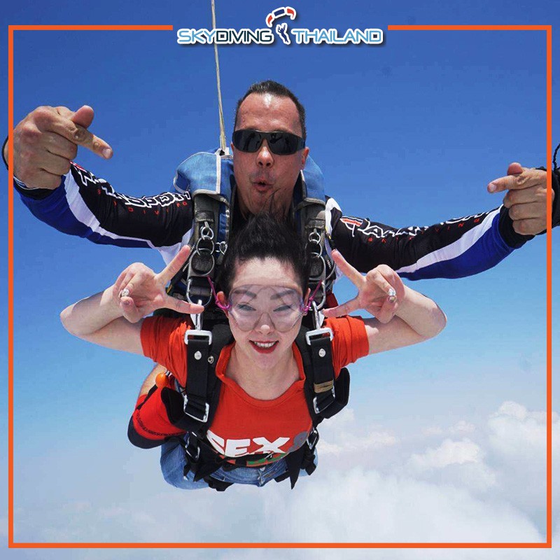 skydive-pattaya-jump-video-photo-กระโดดร่ม-gold-package