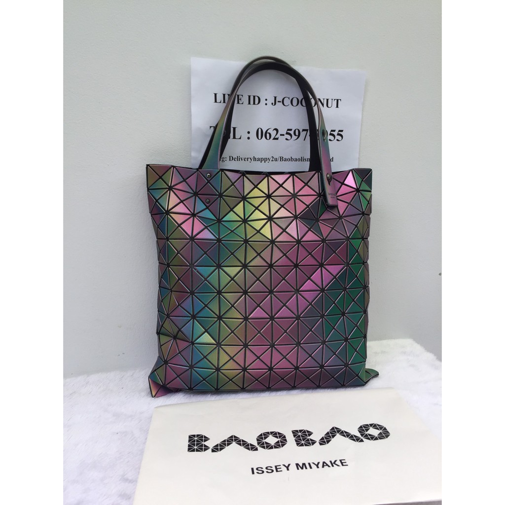 bao bao baobao issey miyake dark rainbow 19 10 x 10 10x10 prism Shopee Thailand