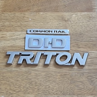 โลโก้ TRITON DID COMMON RAIL ตัวหนังสือฝาท้าย (จำนวน 3 ชิ้น)