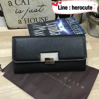 CHARLES &amp; KEITH TURN-LOCK WALLET ของแท้ ราคาถูก