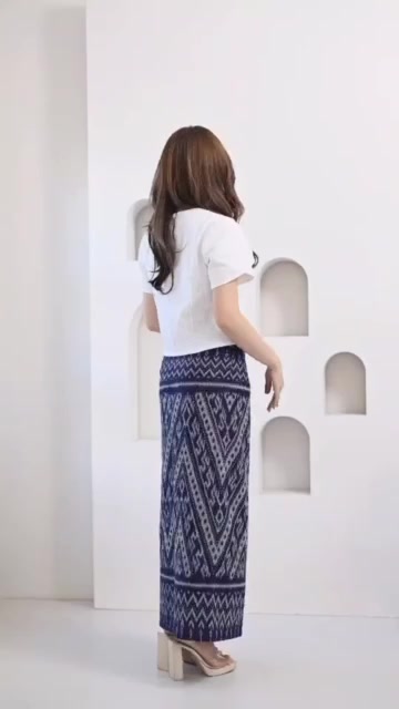 ผ้าถุงผ้าฝ้ายพิมพ์ลายไทยเชียงใหม่ เย็บสำเร็จแบบผูก ฟรีไซส์ ใส่สบาย ราคาดี มุมมองที่ 3