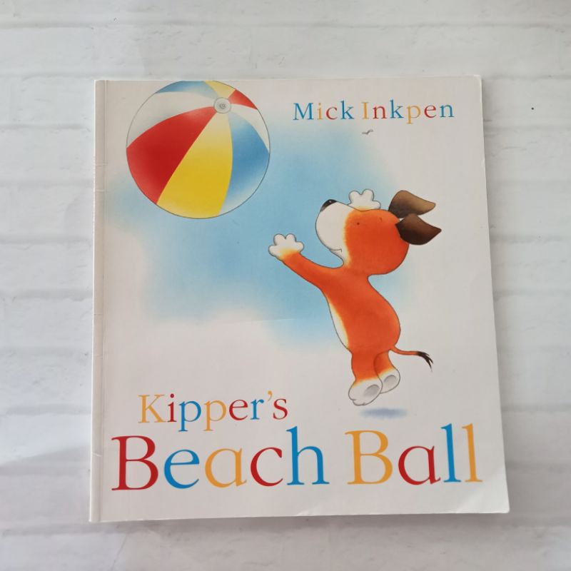 หนังสือปกอ่อน-kippers-beach-ball-มือสอง