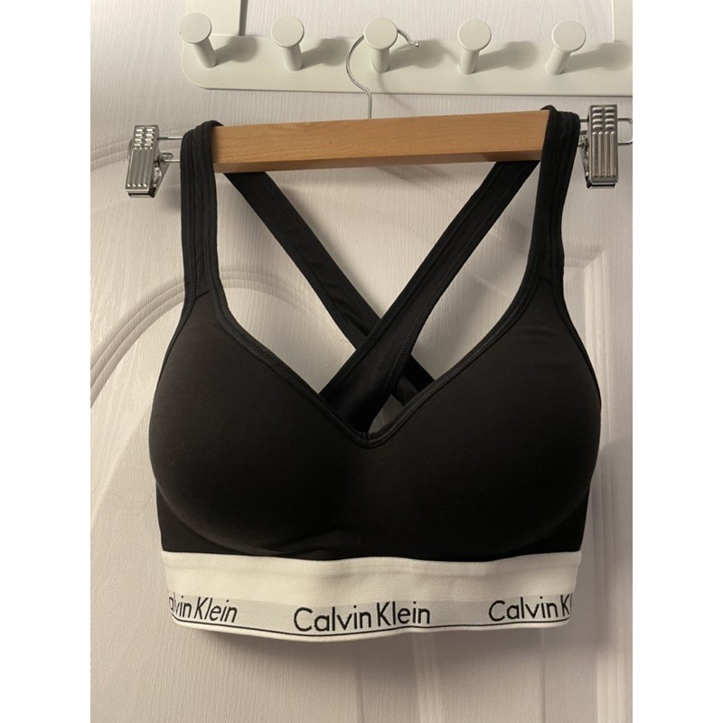 Sport bra Calvin klein size M แท้ มือ1 งดต่อราคา Shopee Thailand