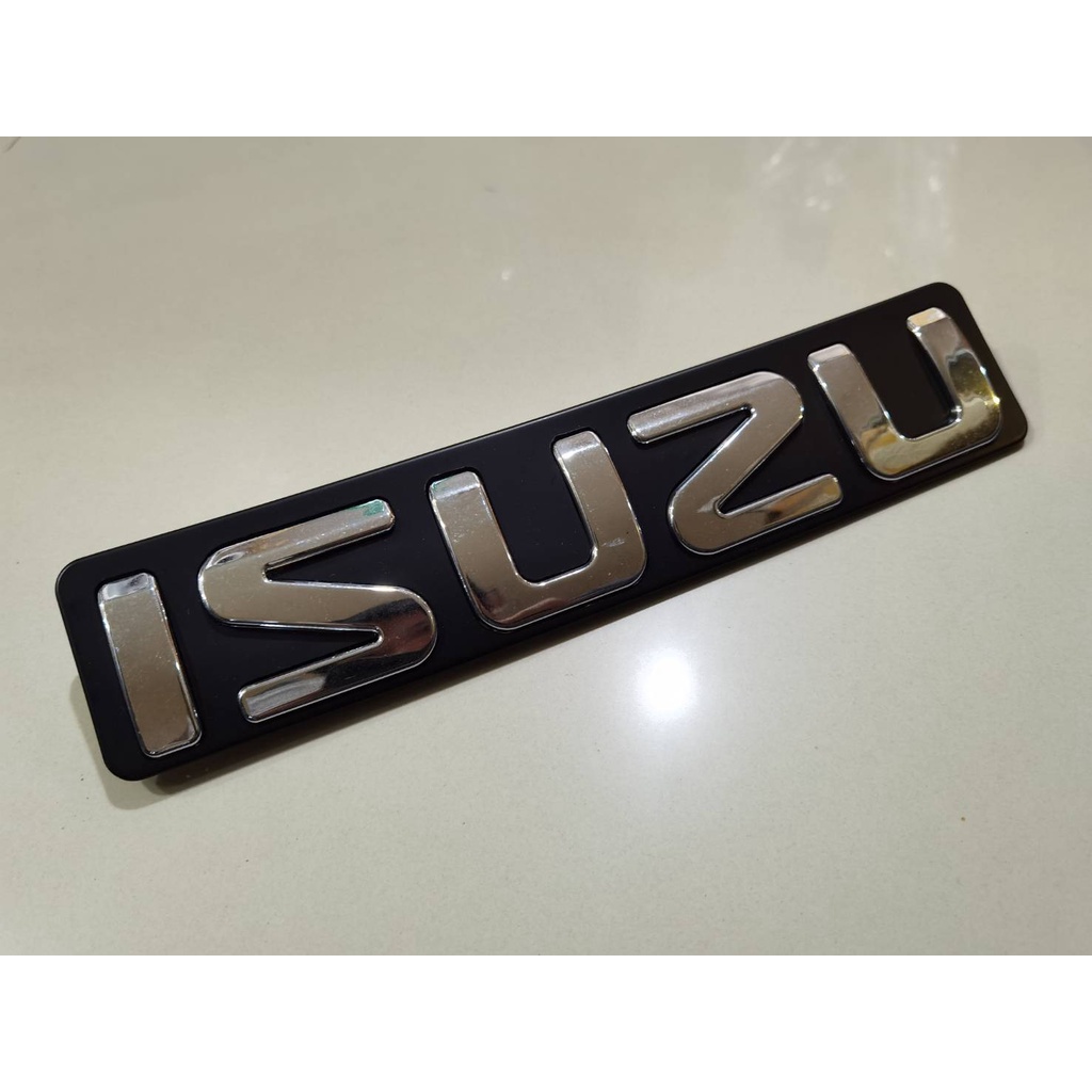 โลโก้หน้ากระจัง-isuzu-d-max-2012-2018สีชุบโครเมียม-มาร้านนี่จบในที่เดียว