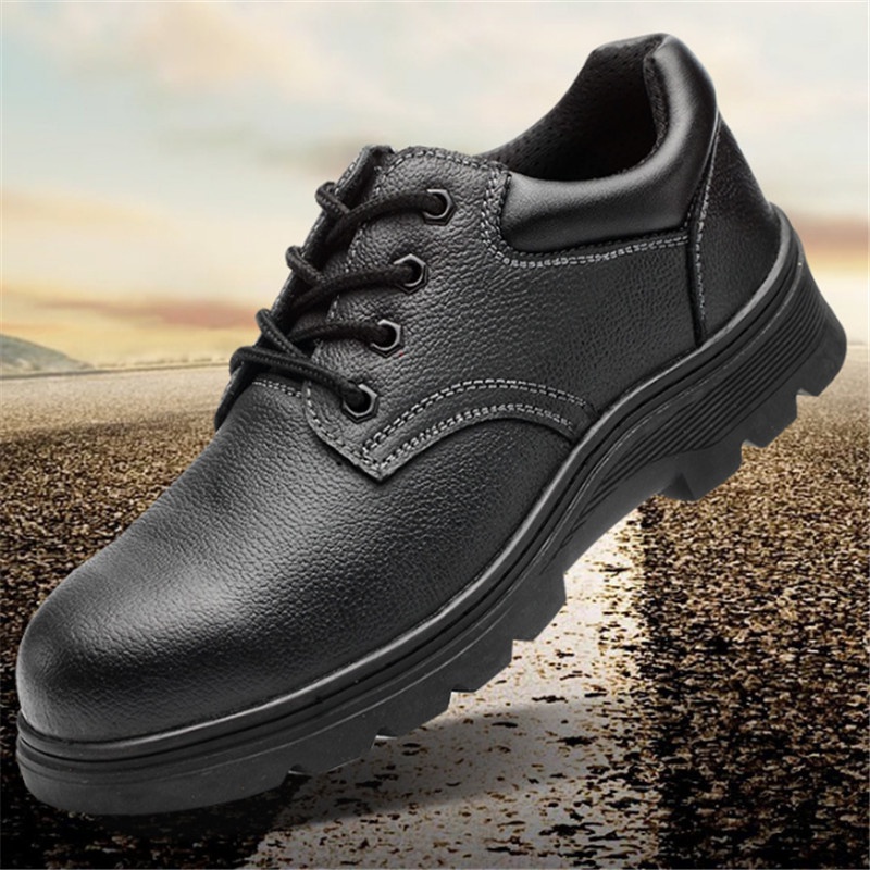 ภาพหน้าปกสินค้าMen Fashion Steel Toe Air Safety Boots Shoes Puncture-Proof Work Sneakers Shoes for Men 044 จากร้าน niceday89 บน Shopee