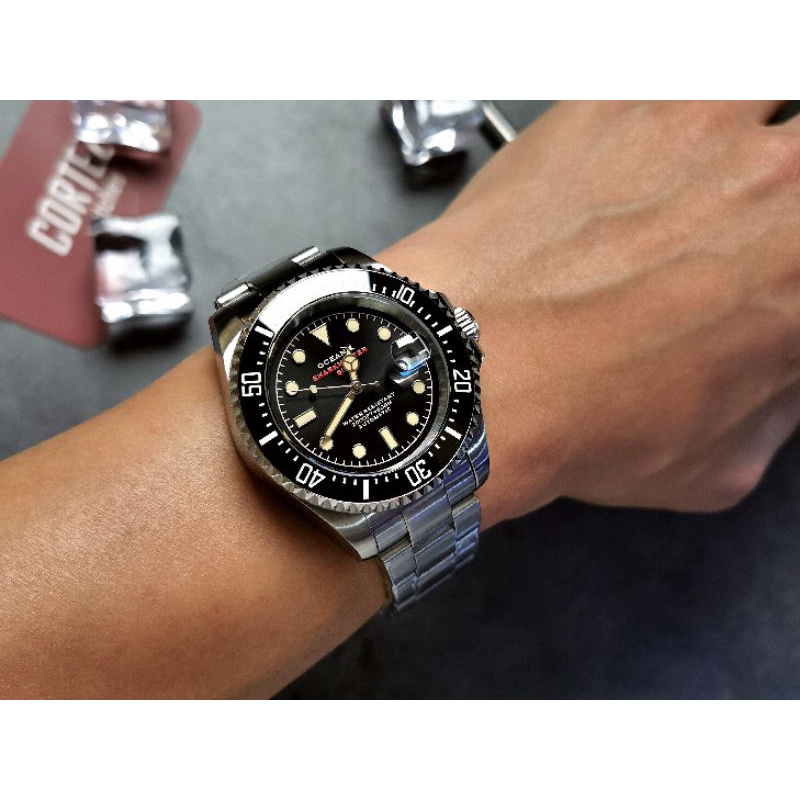 นาฬิกา-oceanx-sharkmaster600-sms600-21-ขนาด-44mm-แต่ไม่หนาเท่าทรง-deepsea