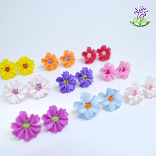 ต่างหูดินปั้นดอกคอสมอส เครื่องประดับแฟชั่น Cosmos flower clay handmade earrings accessories