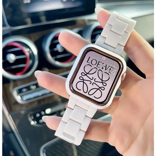 ภาพขนาดย่อของภาพหน้าปกสินค้าApple Watch สาย + เคสApple Watch พลาสติก วัตถุดิบ สาย iwatch series 8 7 se 6 5 4 3 2 1 size 41mm 45mm 38mm 40mm 42mm 44mm Applewatch สายนาฬิกา iwatch เคส apple watch Case , Apple watch Strap สาย AppleWatch 8 จากร้าน fortunetimes02.th บน Shopee