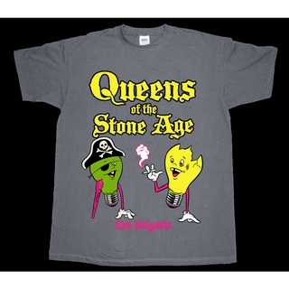 เสื้อยืดวินเทจเสื้อยืดคอกลม ผ้าฝ้าย พิมพ์ลาย QUEENS OF THE STONE AGE ERA VULGARIS STONER ของขวัญวันเกิด สําหรับผู้ชาย xs