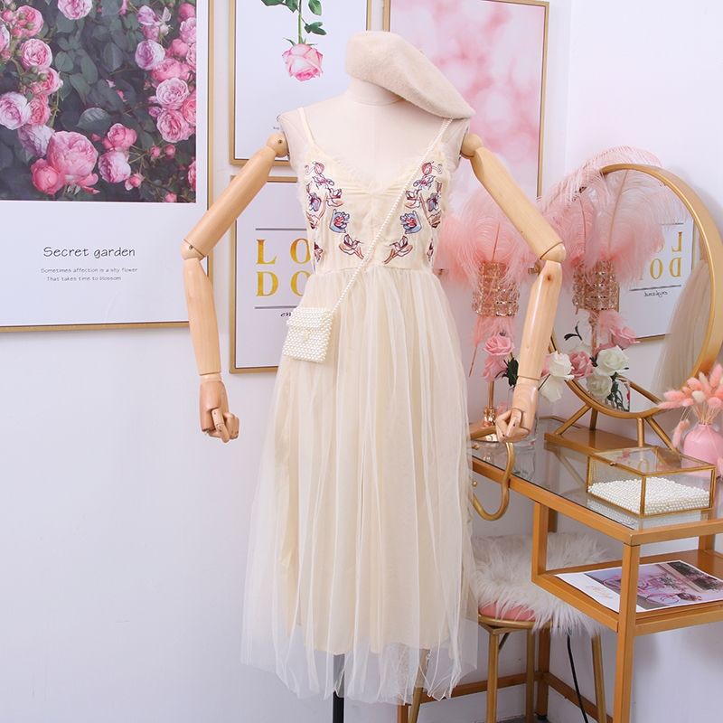 เดรสสายเดี่ยวกระโปรงมุ้ง-พร้อมส่ง