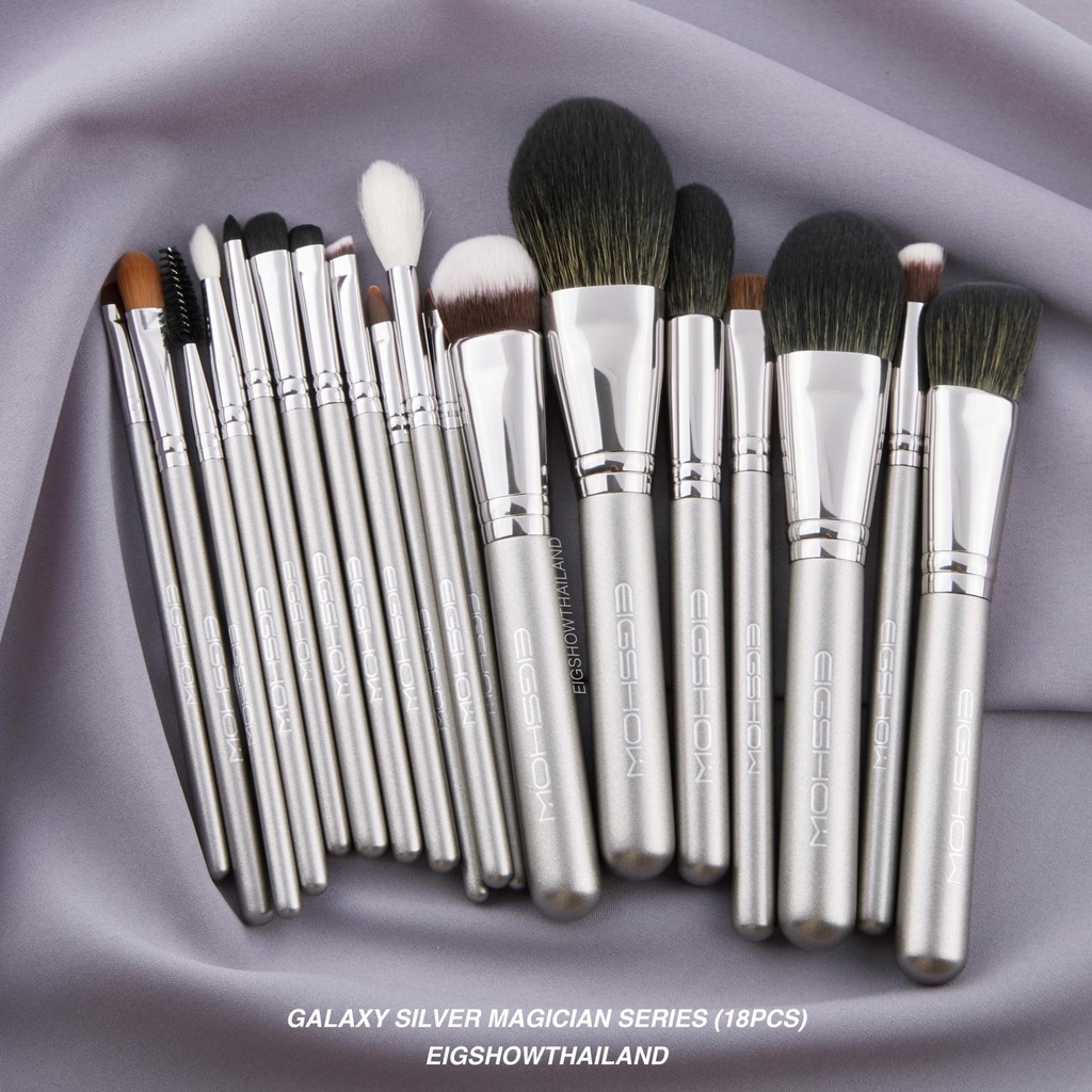 โค้ด-ly8qw-ลดเพิ่ม-40-ชุดแปรงแต่งหน้า-18-ชิ้น-eigshow-magician-series-สี-galaxy-silver