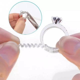 ภาพขนาดย่อของภาพหน้าปกสินค้าปรับไซส์​แหวน ซิลิโคนปรับ แหวนหลวม​ ​ จากร้าน mooyeepoon บน Shopee