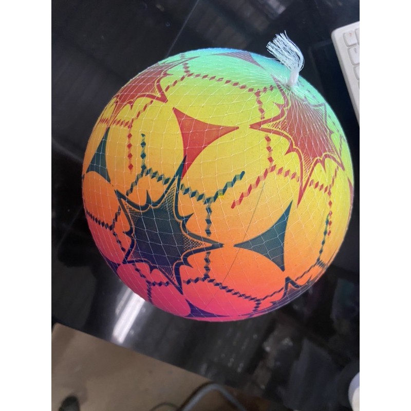 ภาพหน้าปกสินค้าลูกบอล เด้ง สูบลม 12 จากร้าน nanaashop999 บน Shopee