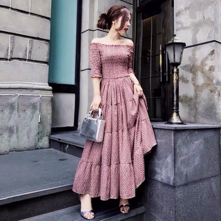 TW5110 Maxi Dress แม็กซี่เดรสปาดไหล่ จั้มยางยืด งานผ้าหางกระรอก พิมพ์ลายดอกไม้เล็กๆ กระโปรงทรงสวิงปล่อยสวย