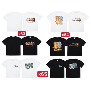 [S-5XL] เสื้อยืดคอกลม แขนสั้น ผ้าฝ้าย พิมพ์ลาย AD&amp;V พลัสไซซ์ สําหรับผู้ชาย และผู้หญิง