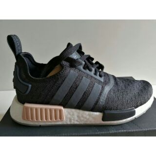 พร้อมส่ง Adidas NMD_R1 W CQ2011 สีดำ ปลั๊กชมพู แท็กญี่ปุ่น ของแท้ ของใหม่ 100%