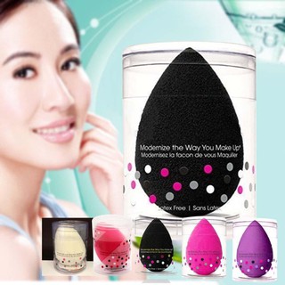 ฟองน้ำแต่งหน้า ผิวเรียบ สำหรับลงรองพื้น ทรงหยดน้ำ Beauty Blender