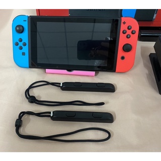 ภาพขนาดย่อของภาพหน้าปกสินค้ามือ2 มีประกัน สภาพเทียบมือ1 Nintendo Switch V2 เครื่องนินเทนโดสวิทซ์ รุ่นใหม่ แบตอึด จากร้าน 2p2m_shop บน Shopee